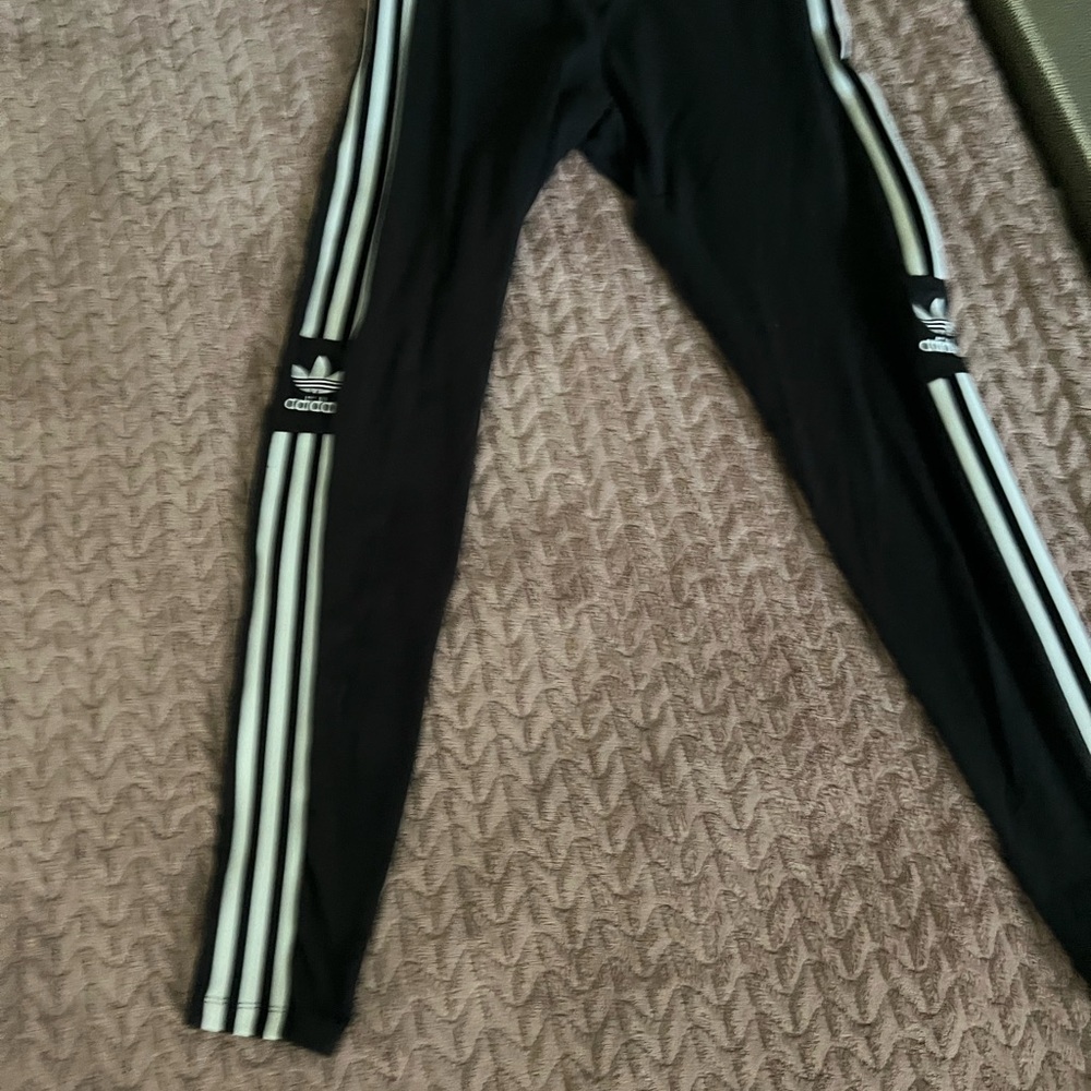 Adidas Trefoil Original Women’s Black Leggings with White Stripes and Logo